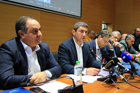 Αυγενάκης από Καρδίτσα: Πρόσθετα μέτρα για την ανασυγκρότηση της Θεσσαλίας 